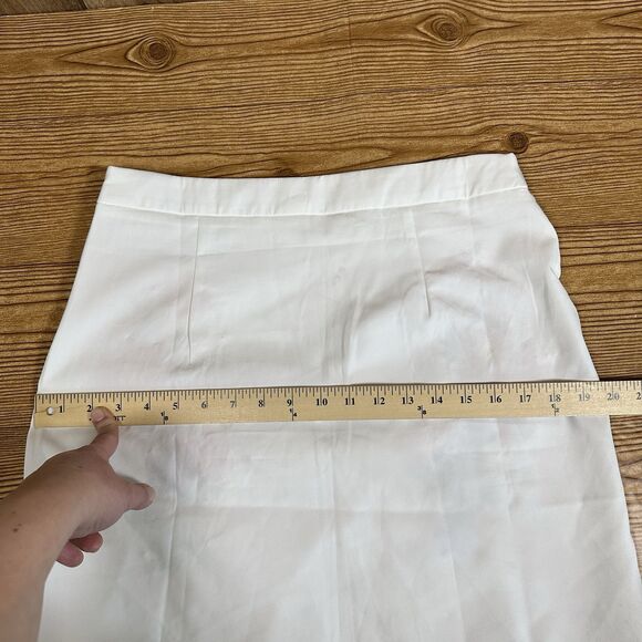 Joy & Co Embroidered Mini Skirt Women’s Size Large Floral Pattern White - Picture 6 of 15